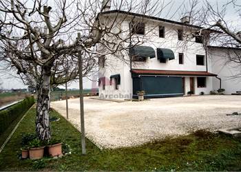 Town House for Sale in Jesolo
